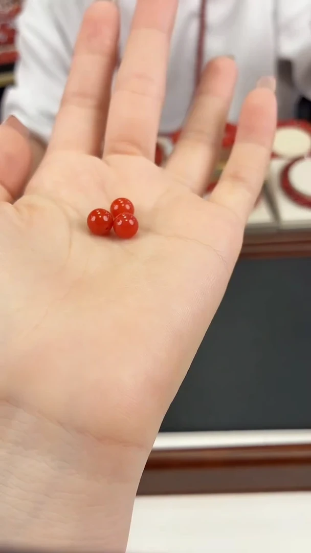 南红玛瑙瓦西单珠7+未镶嵌?***风三个打包