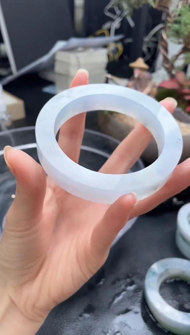 未镶嵌手镯定制翡翠梦**落定制手镯不退不换