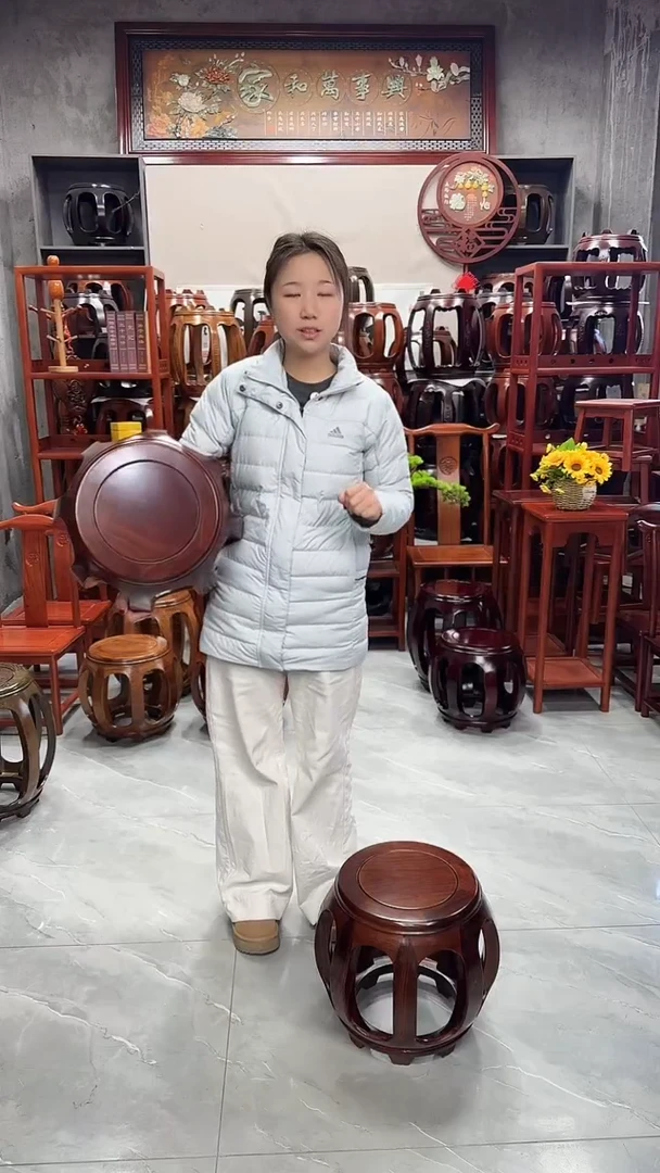 花梨木类家具胡桃色大号鼓凳一对（两条）