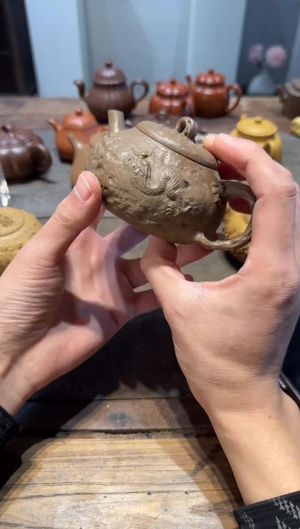 茶壶紫砂f***t隐龙供春