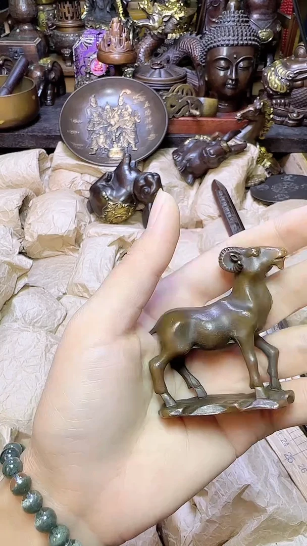 铜器摆件铜器摆件