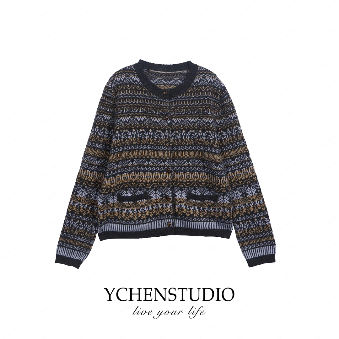 YC【抽象艺术】秋冬新款全羊毛条纹圆领钩花灰色针织衫外套