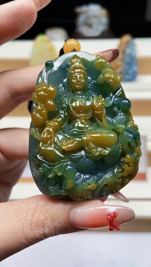 颈饰未镶嵌翡翠1