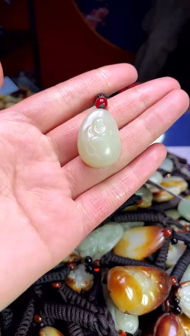 【闪购商品】和田玉颈饰未镶嵌1231