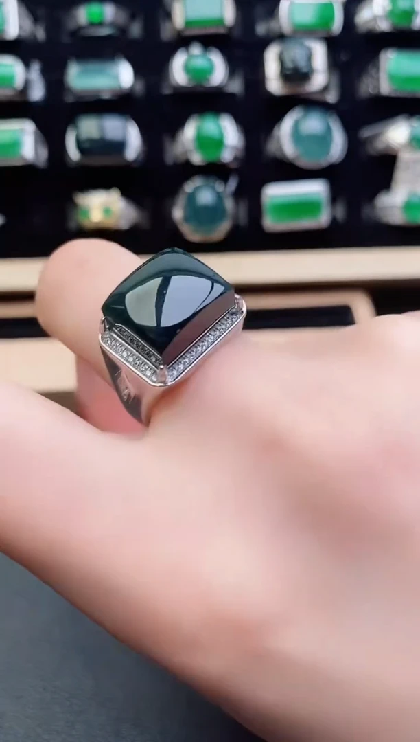 翡翠戒指银S925镶嵌212121