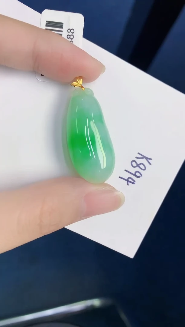 颈饰18K金镶嵌翡翠天然翡翠缅甸A货