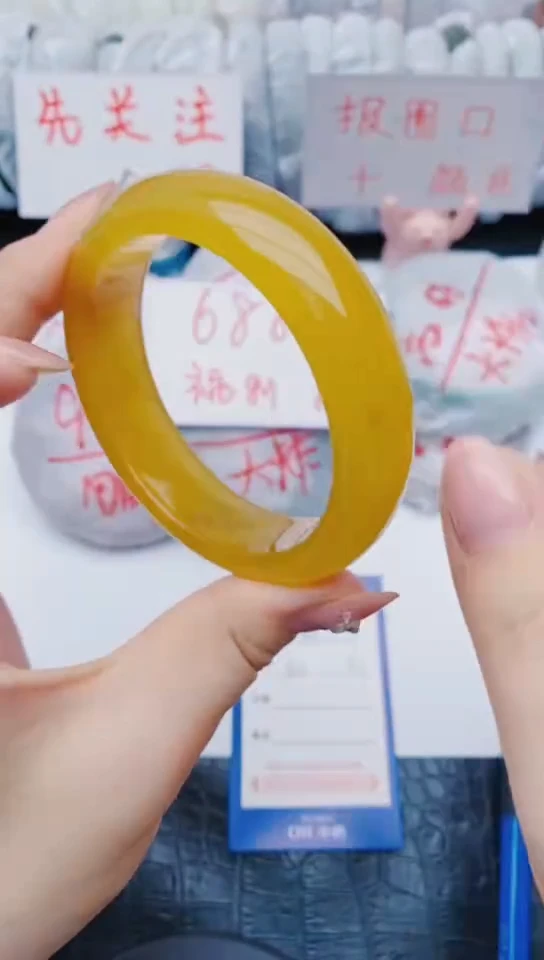 未镶嵌手镯石英质玉y40+60+61
