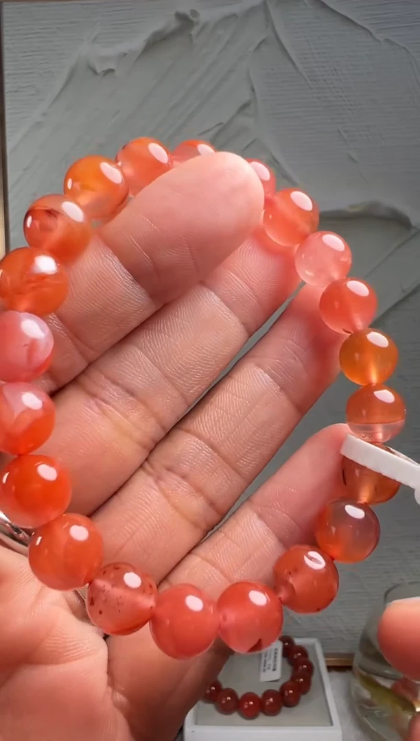 手串未镶嵌南红玛瑙南红玛瑙（默认微瑕）