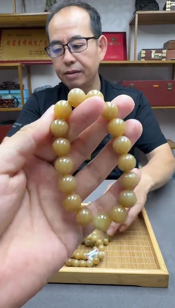 未镶嵌和田玉手串12且末金山糖圆珠