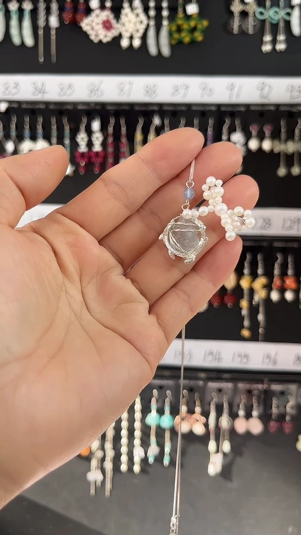 未镶嵌翡翠耳饰吃**枚吃货一枚