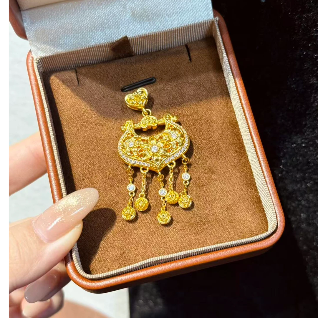 足金999足金百合花窗锁包（可送编绳）送女生新年礼物