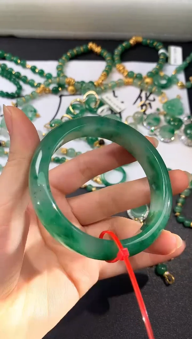 石英质玉手镯未镶嵌D560|999|56-57