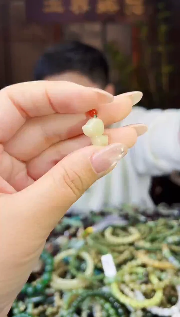 颈饰未镶嵌和田玉多样性发货拍一发一