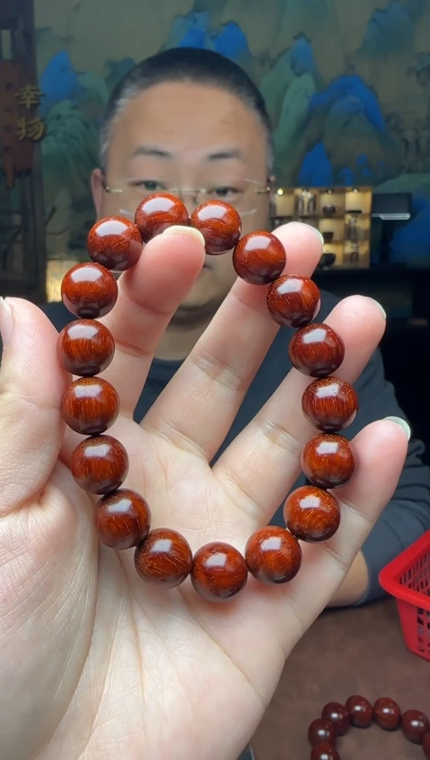 【闪购商品】小叶紫檀手串/手链1.2*17颗原汁原味泥料