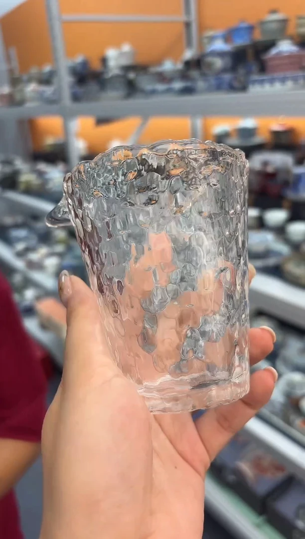 向未来努力发展奋斗