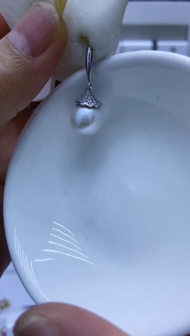 银S925镶嵌耳饰淡水珍珠76
