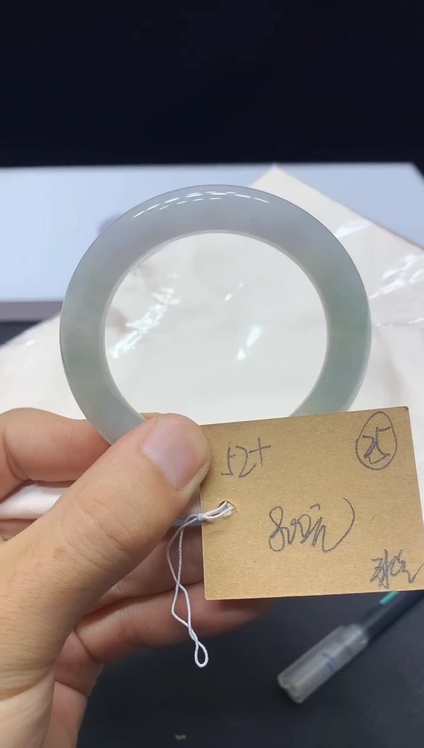 未镶嵌天然A货翡翠手镯定制翡翠现场买断-25
