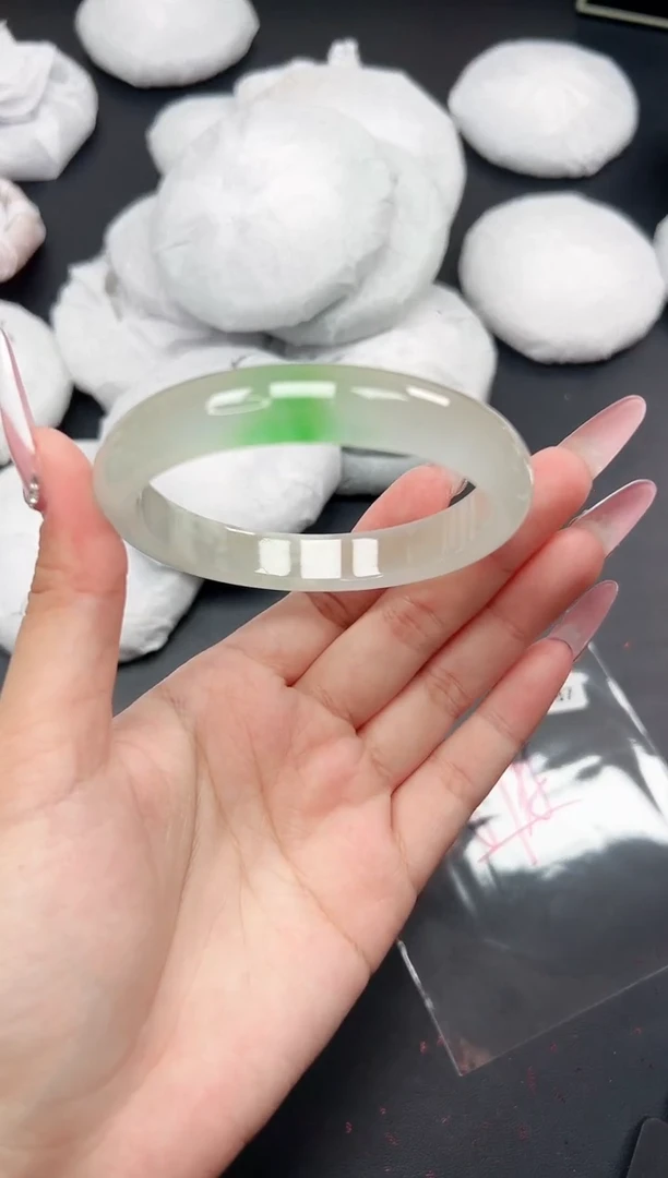 精品手镯，一物一拍E-087