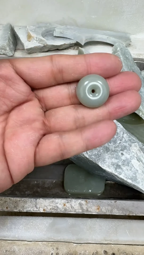 颈饰未镶嵌和田玉10