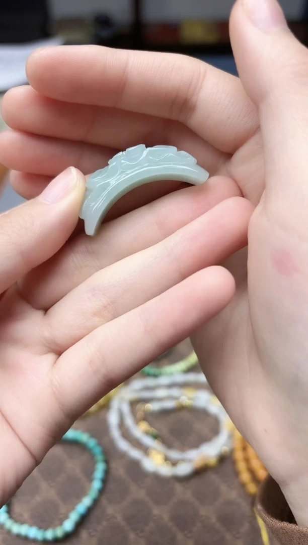 未镶嵌挂件翡翠翡翠雕花手牌ZD编绳