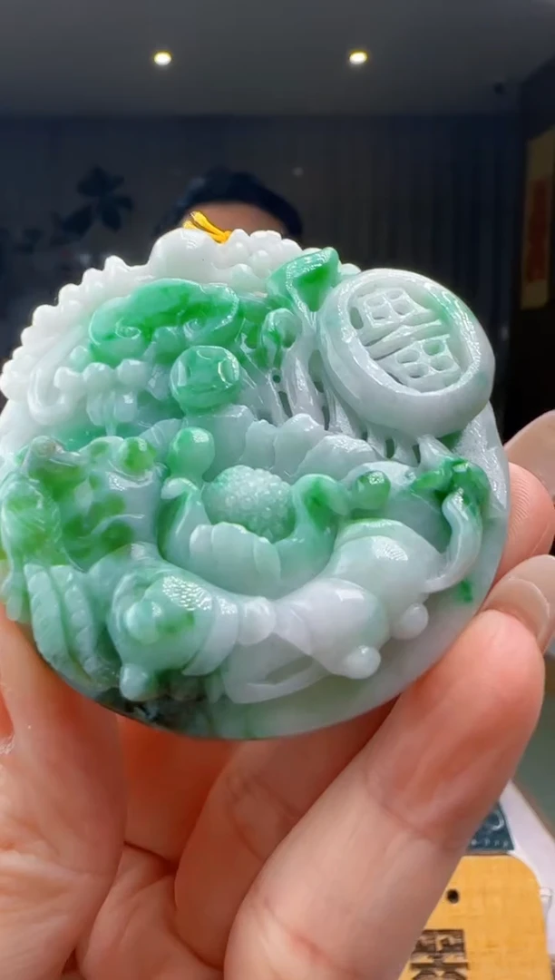 【闪购商品】翡翠吊坠(不含链)未镶嵌YJ@@960Q3J13695