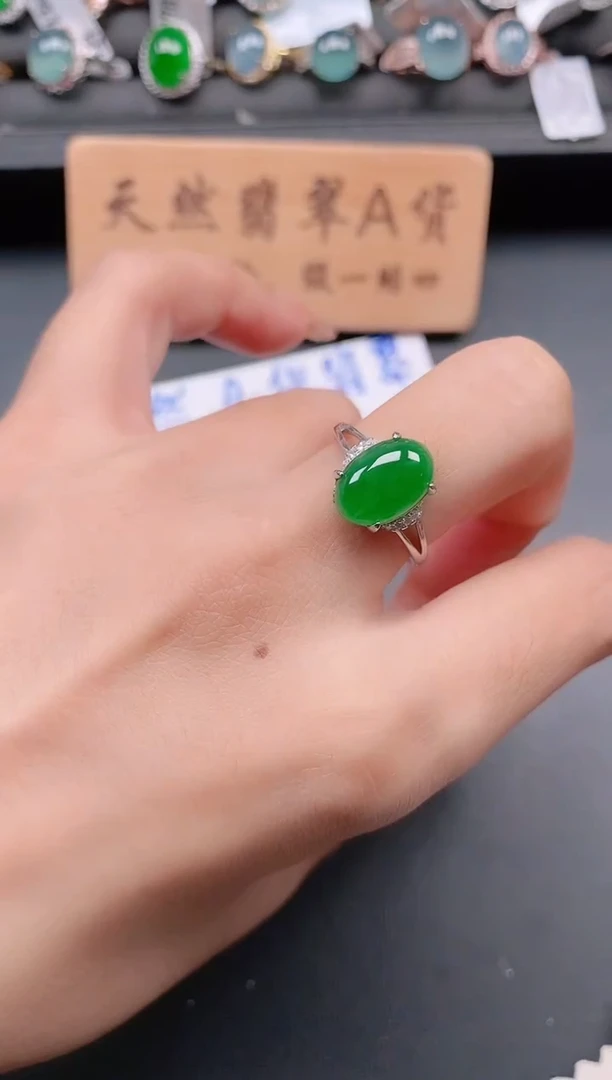 银S925镶嵌戒指翡翠111