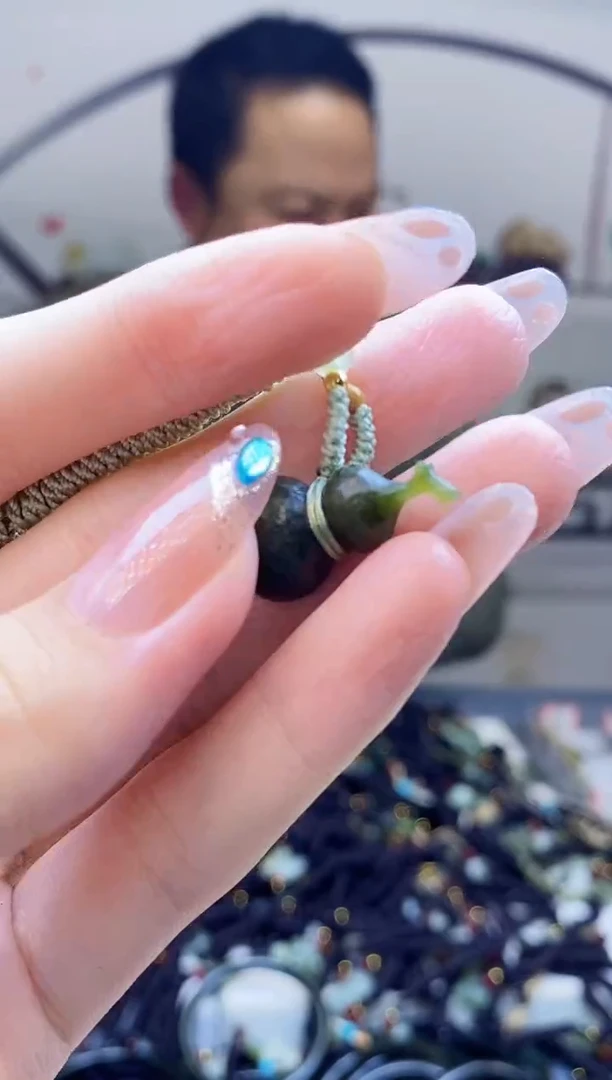 颈饰未镶嵌和田玉多样性发拍一发一