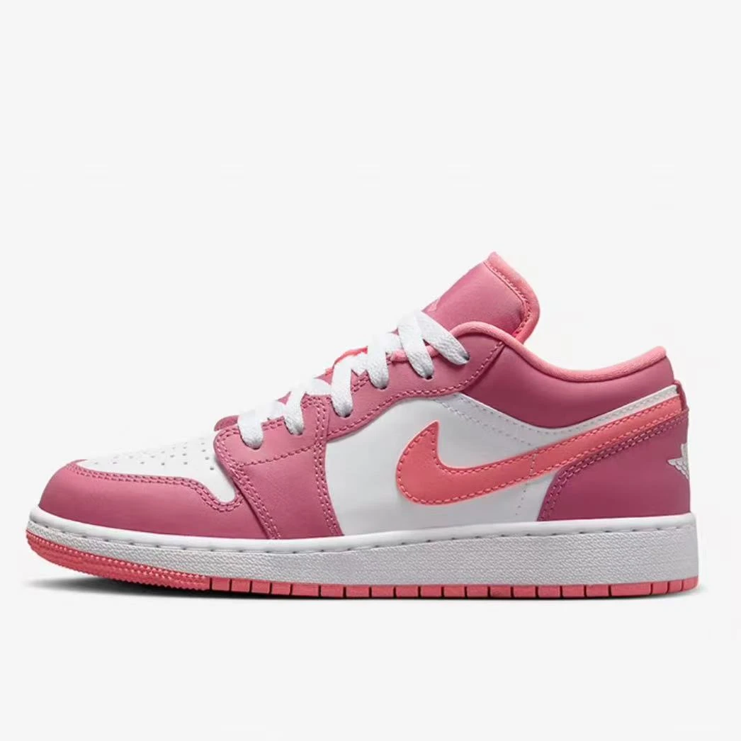NIKE/耐克AJ1女款低帮透气轻便舒适百搭篮球鞋553560-616