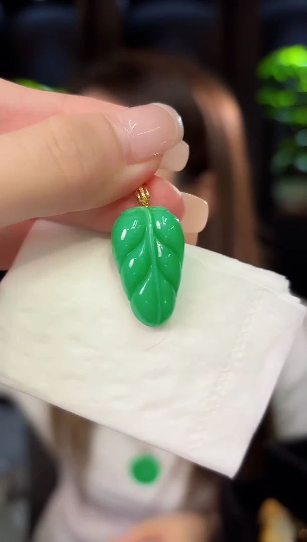 翡翠18K金镶嵌颈饰 缅料A货/支持复检/一件