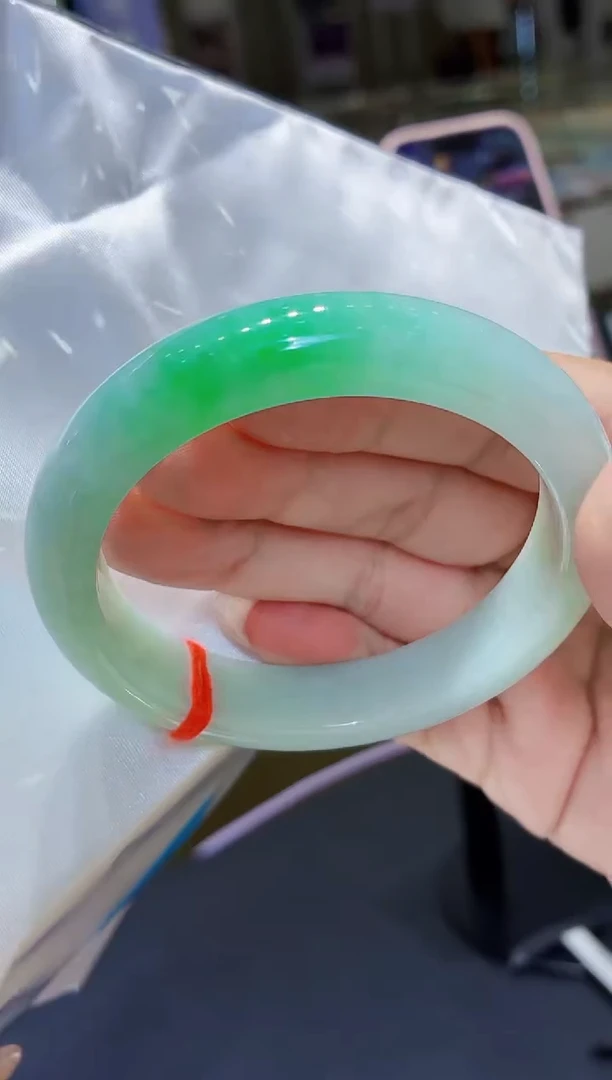 未镶嵌手镯翡翠翡翠手镯56