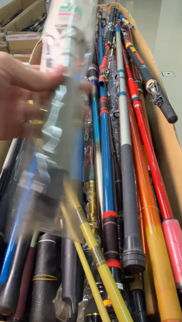 冰* 孤品微瑕， 以直播间为准  加 10元发顺丰