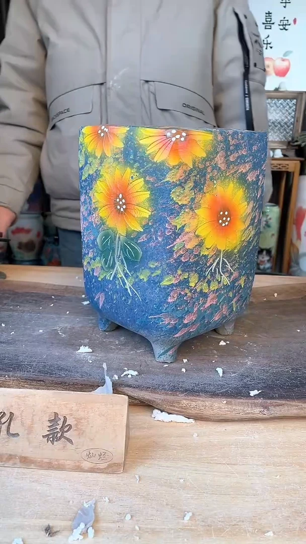 【闪购商品】摆件14-26口12高24    一个