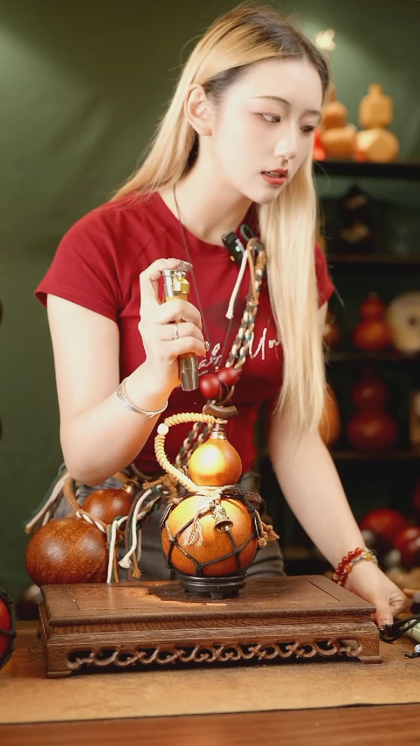 123号精品天然大漆酒葫芦一物一拍~