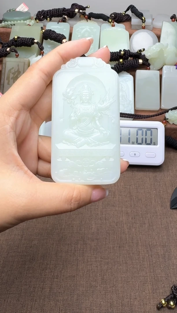 颈饰未镶嵌和田玉奥****u特曼
