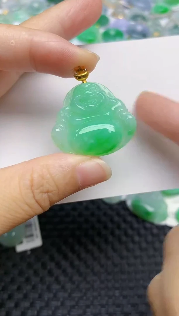 翡翠18K金镶嵌颈饰天然A货翡翠