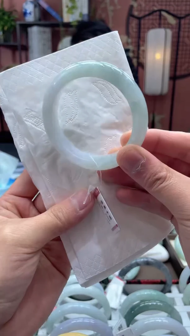 未镶嵌手镯翡翠6567****