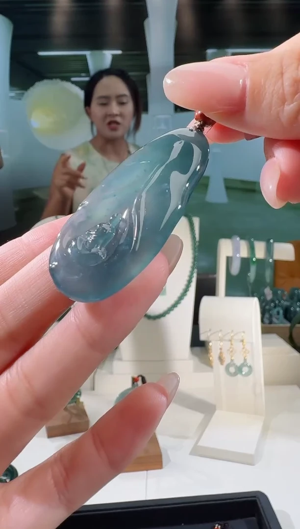 翡翠未镶嵌吊坠(不含链)悟道