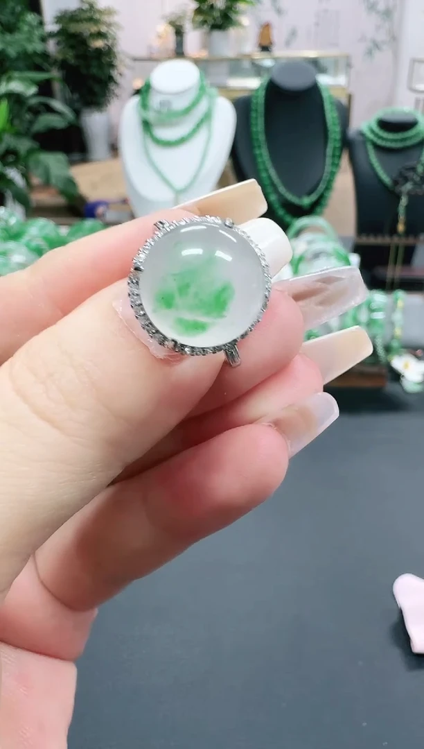 未镶嵌1石英质玉（非洲翠）/6624