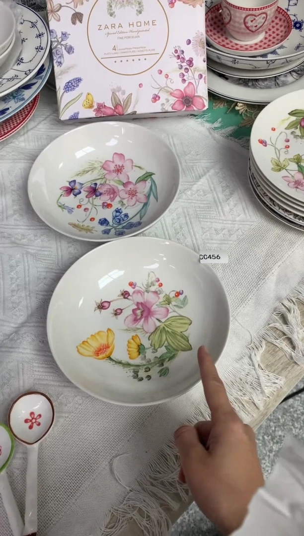 【闪购商品】瓷片陶瓷原单CC456餐具2个+礼盒