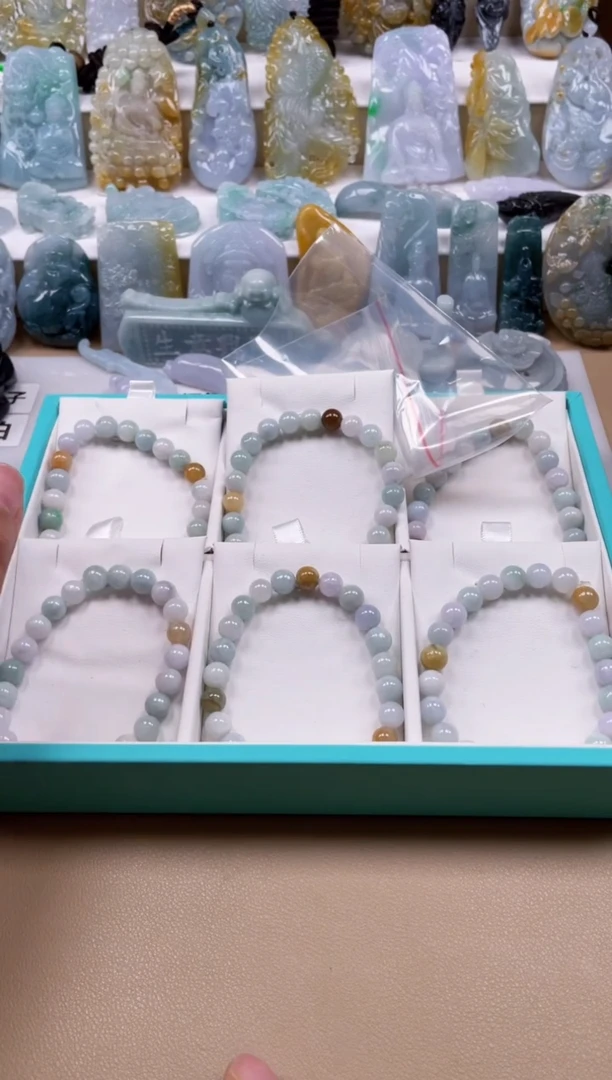 【闪购商品】翡翠颈饰未镶嵌缅甸A货翡翠微瑕多样性发一手链100