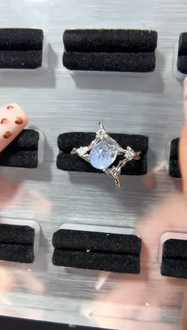 【闪购商品】水晶戒指银S925镶嵌发一（04）