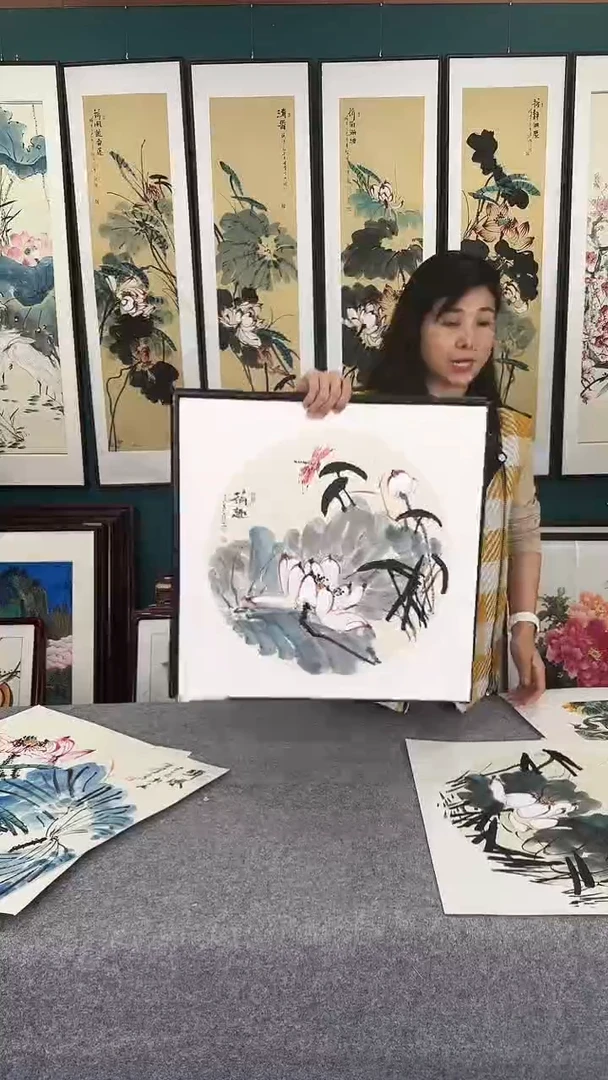 国画荷花实木装裱53*53