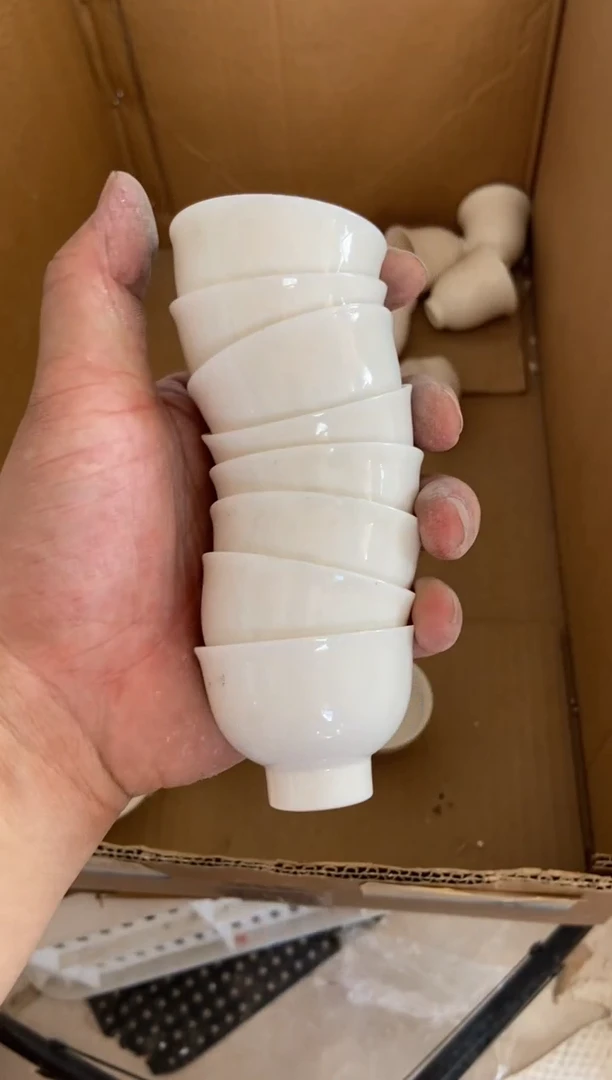杯无运费险有瑕疵的摄影的产品有使用过的痕迹有点脏介意勿拍
