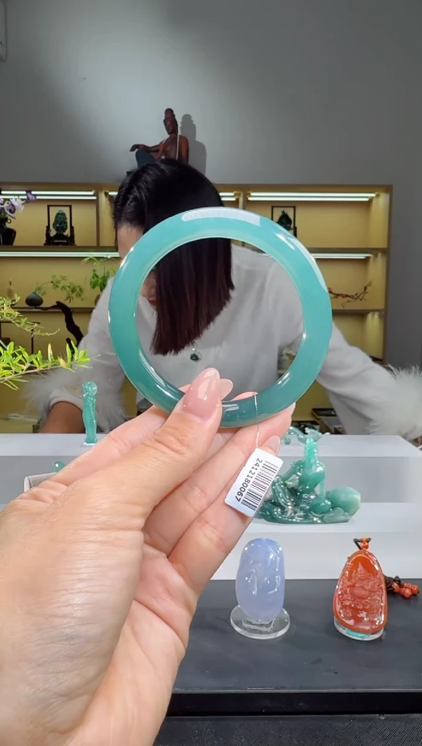 未镶嵌手镯翡翠55圈