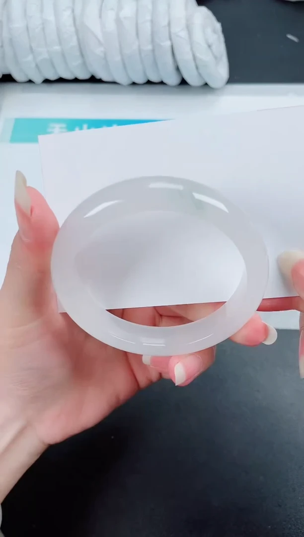 【闪购商品】石英质玉手镯未镶嵌295-58