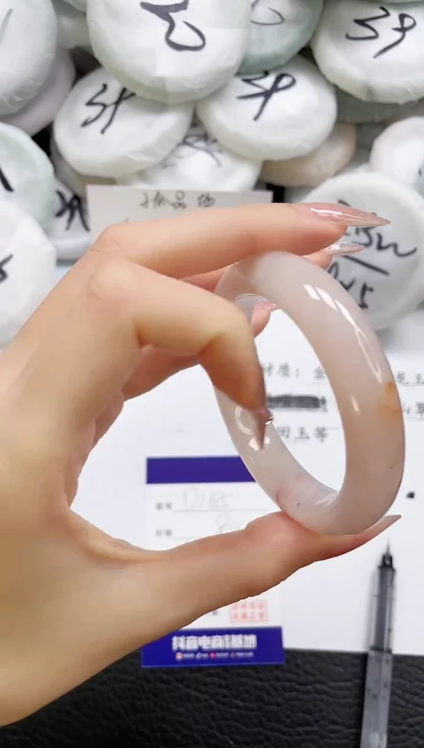 石英质玉手镯未镶嵌165-53