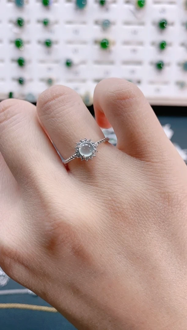 【闪购商品】翡翠戒指银S925镶嵌天然翡翠