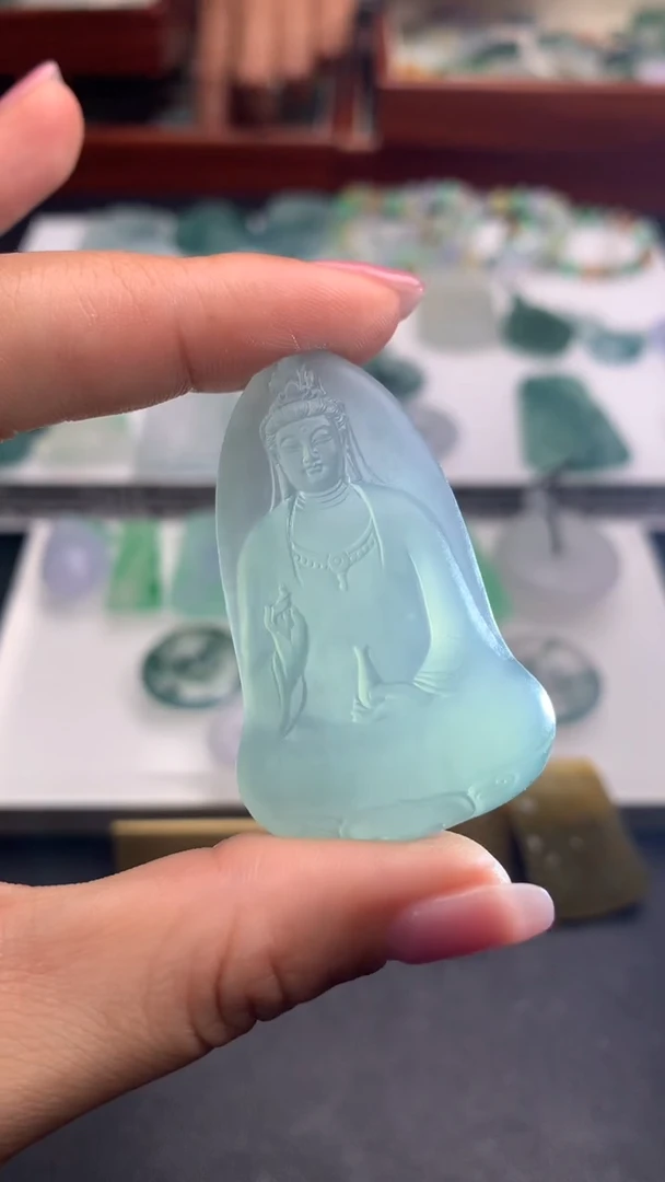 定制翡翠未镶嵌翡翠