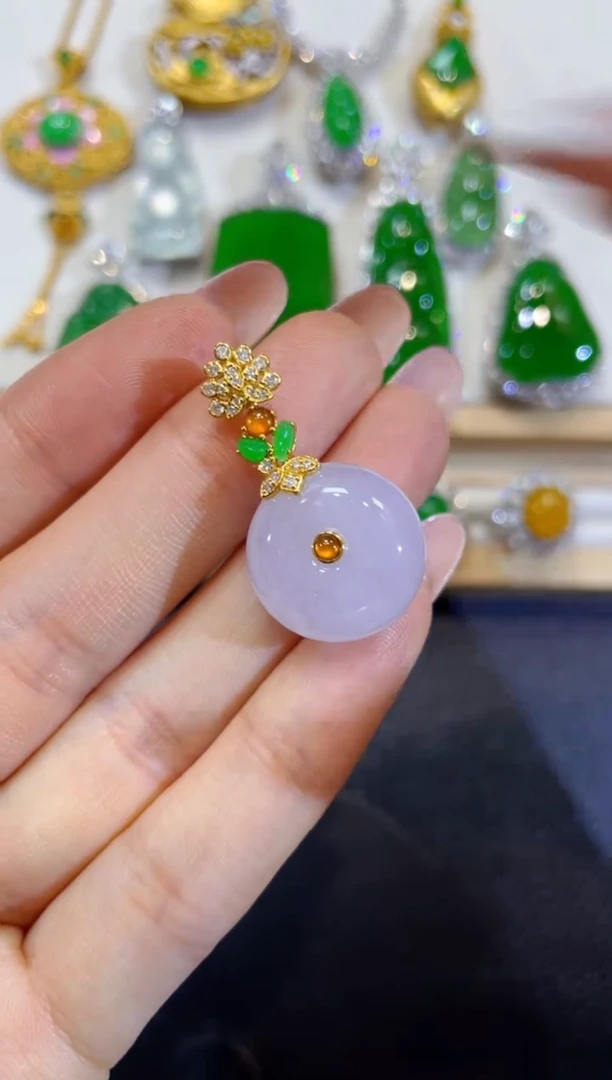 吊坠(不含链)18K金镶嵌翡翠团购3