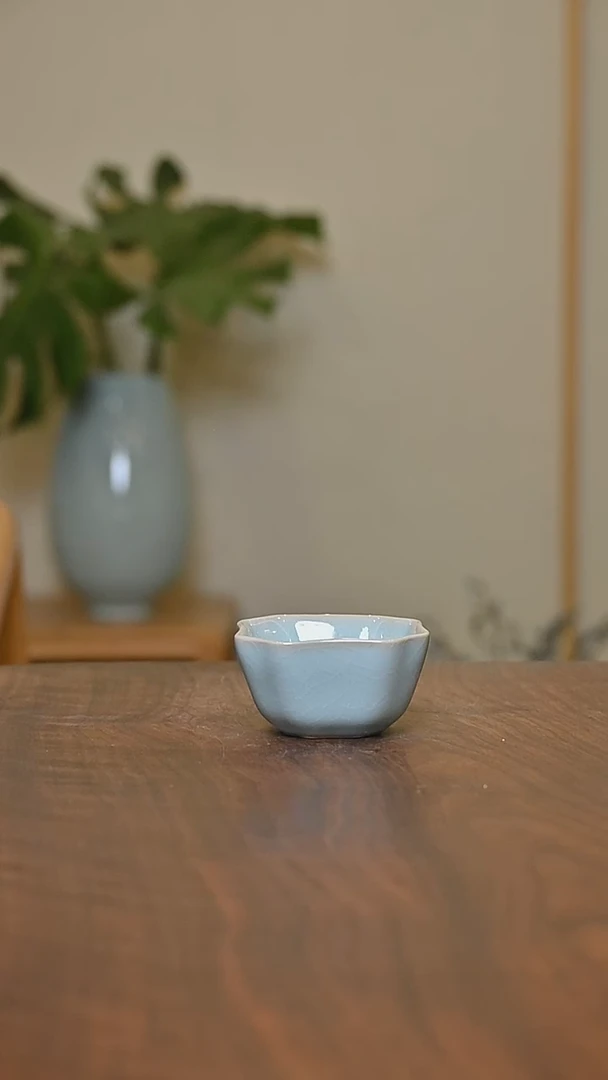哈*四方杯 天青 微瑕 朱家汝窑款